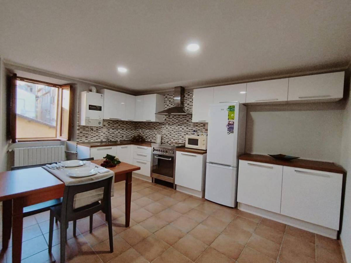 Casa Vacanza "Marinella" スルモナ エクステリア 写真